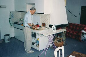 Ken at home in Thoiry July 1994.jpg